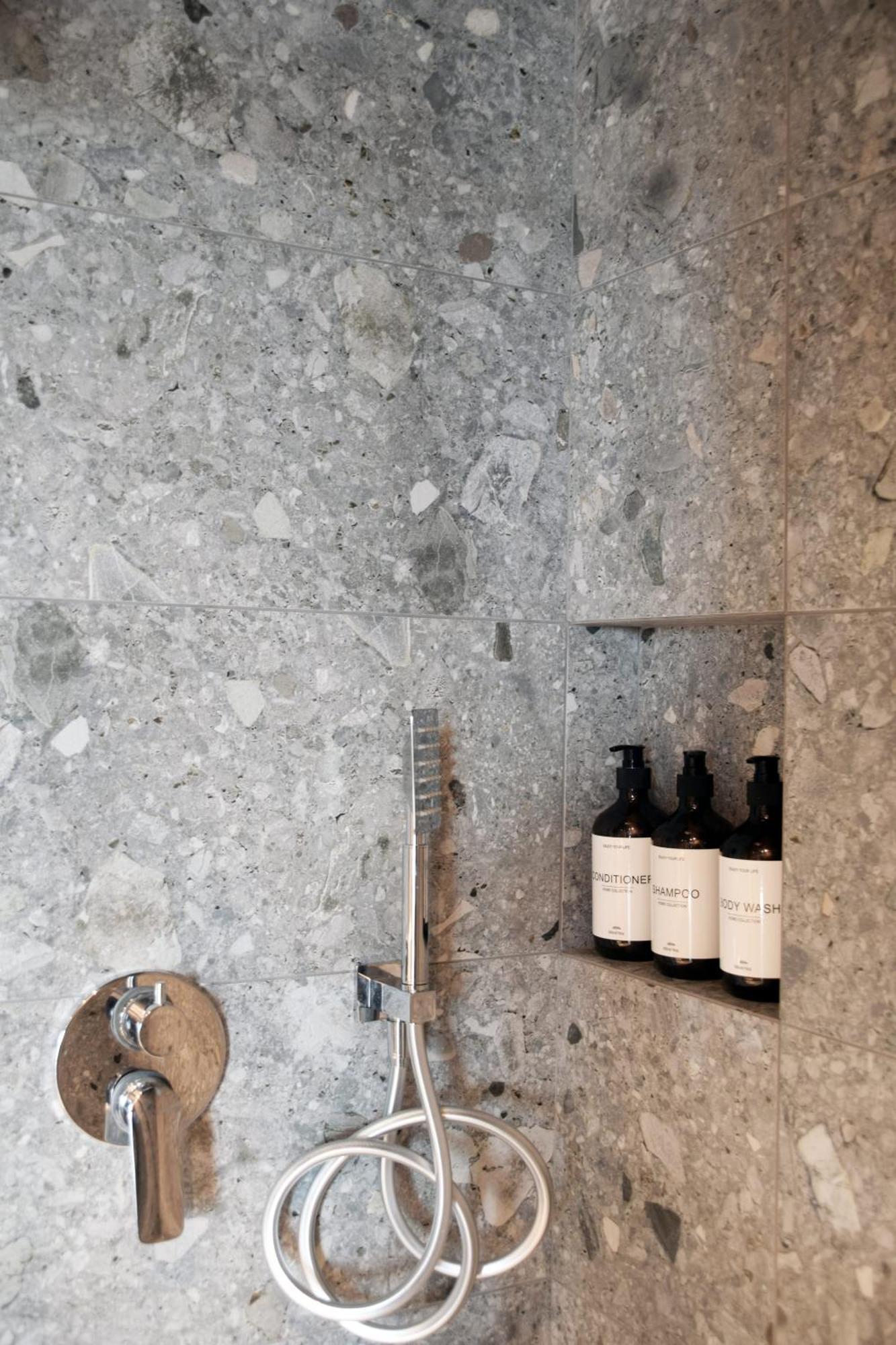 Rogno La Casa Di Cesare酒店 外观 照片